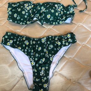 Bikini brand new never worn size small